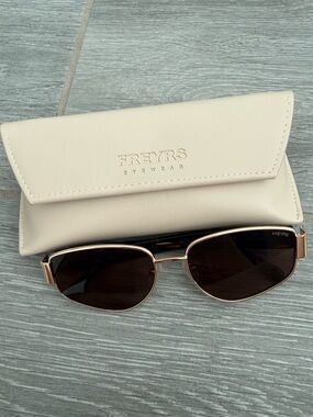 FREYRS Sunglasses
